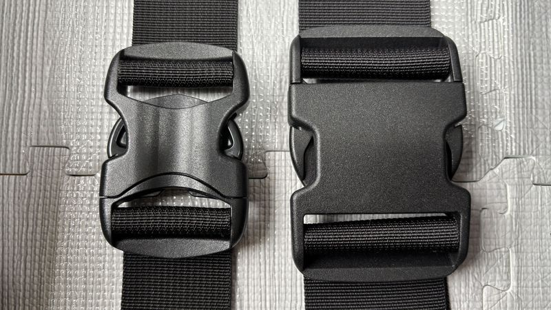 USA製ヒップモンキー(2023年モデル)とヒップモンキー2のバックル比較